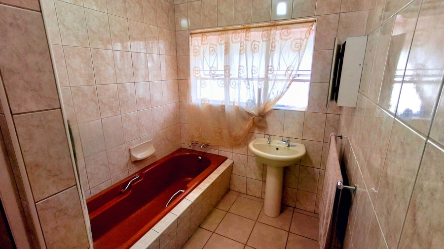 3 Bedroom Property for Sale in Sasolburg Ext 23 Free State